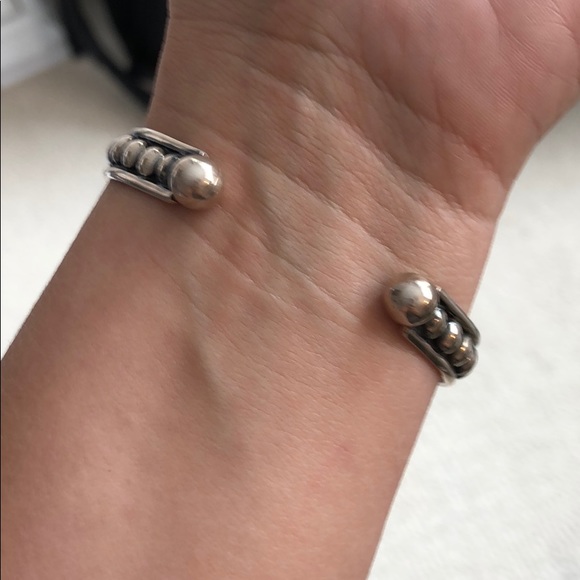 Fun Bangle - Picture 2 of 3